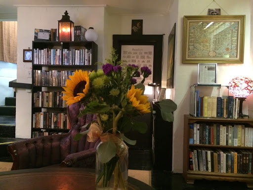 Book Store «NeverMore Books», reviews and photos, 702 Craven St, Beaufort, SC 29902, USA