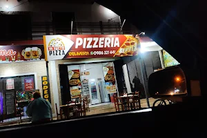 Pizzeria Di Tutto image