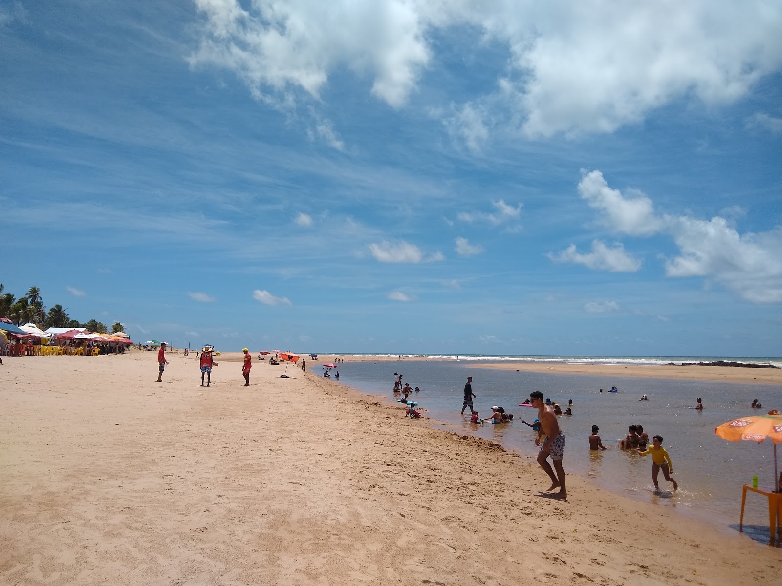 Fotografie cu Praia Barra do Itariri zonele de facilități