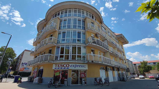 Tesco Expressz - Szupermarket