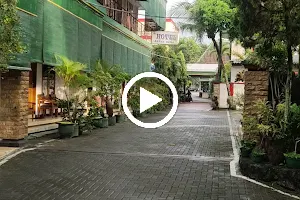 Arrya Guna Hotel Kemranjen image