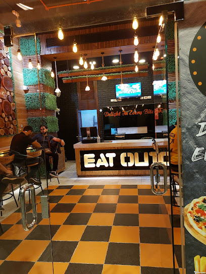 EatOut Restaurant - 11 El-Tahrir Square, Ismailia, Qasr El Nil, Cairo Governorate 11512, Egypt