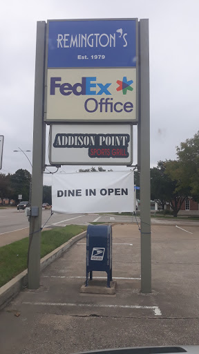 Print Shop «FedEx Office Print & Ship Center», reviews and photos, 4568 Belt Line Rd, Addison, TX 75001, USA