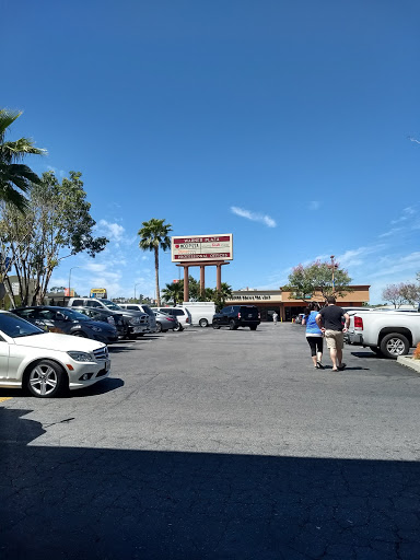 Shopping Mall «Gateway Plaza», reviews and photos, 21929 Ventura Blvd, Los Angeles, CA 91364, USA