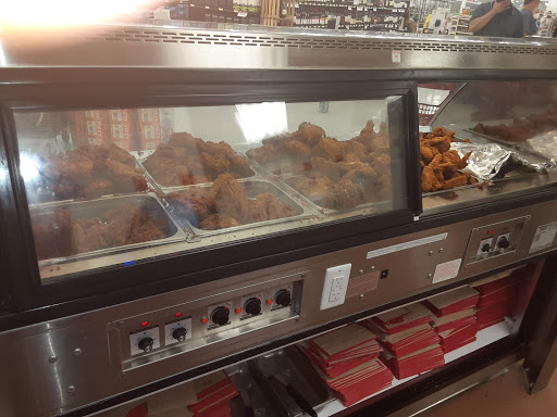 Shopping Mall «North End Shopping Center», reviews and photos, 1300 N Charlotte St, Pottstown, PA 19464, USA