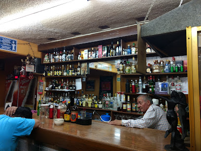 Bar casa Amador - Calle Venustiano Carranza 3, San Miguel, 56270 Chiconcuac, Méx., Mexico