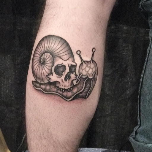 Tattoo Shop «Sarenity Tattoo & Piercing in Birchwood Mall», reviews and photos, 4350 24th Ave, Fort Gratiot Twp, MI 48059, USA