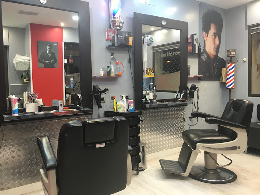 M Style Peluqueros en Coslada, Madrid