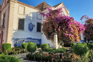 Praça Júlio de Castilho image