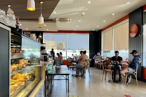 Cafe One 2 Four Port Pirie image