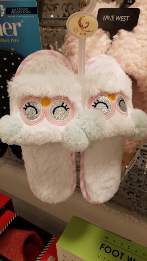 Department Store «T.J. Maxx», reviews and photos, 185 Union St, Waterbury, CT 06706, USA