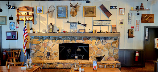 American Restaurant «Cracker Barrel Old Country Store», reviews and photos, 9380 19th Ln, Vero Beach, FL 32966, USA