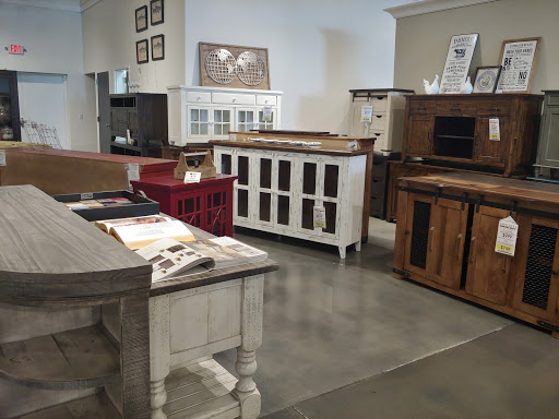 Furniture Store «The Tin Shed - Furniture by Kloss», reviews and photos, 135 Poplar St, Highland, IL 62249, USA