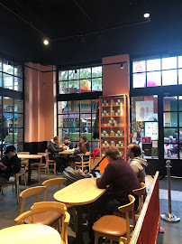 Atmosphère du Café Starbucks à Chessy - n°1