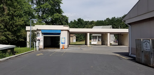 Gas Station «Exxon», reviews and photos, 541 Altamont Blvd, Frackville, PA 17931, USA