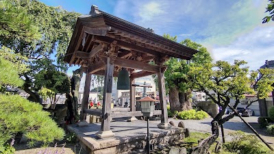 洞泉院（曹洞宗 龍谷山 洞泉院）