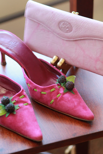 Thrift Store «BON MARCHE THRIFT STORE-PLAZA», reviews and photos, 539 1st St W, Sonoma, CA 95476, USA