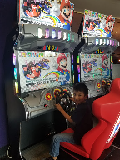 Movie Theater «AMC Clifton Commons 16», reviews and photos, 405 NJ-3, Clifton, NJ 07014, USA