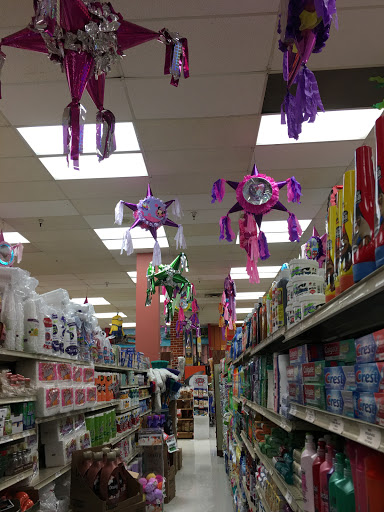 Grocery Store «Super Mercado Mexico», reviews and photos, 970 SE Oak St, Hillsboro, OR 97123, USA