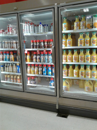 Department Store «Target», reviews and photos, 950 E 33rd St, Signal Hill, CA 90755, USA