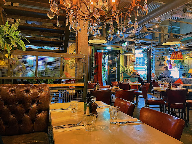 Comments and reviews of Bill's Nottingham Restaurant
