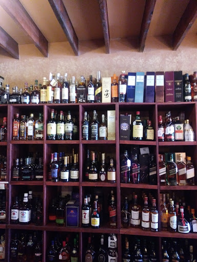 Wine Store «North Babylon Wine and Spirits», reviews and photos, 759 Deer Park Ave, North Babylon, NY 11703, USA