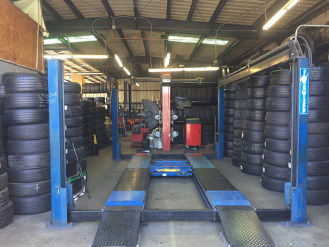 Tire Shop «Panorama Tires & Auto Repair», reviews and photos, 14602 Plummer St # 1, Panorama City, CA 91402, USA