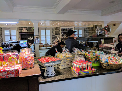 Candy store Québec
