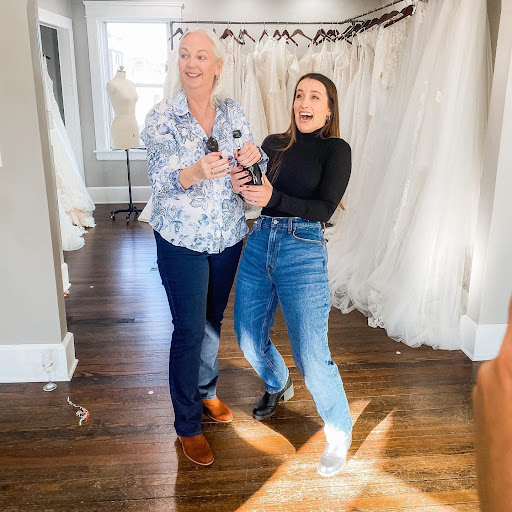 Bridal Shop «Something White», reviews and photos, 6596 Brecksville Rd, Independence, OH 44131, USA