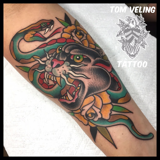 Explore aster flower tattoo ideas, creative tattoo ideas in Orwigsburg, available at Small World Tattoo