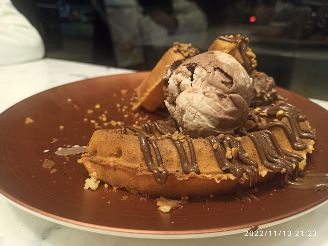 Heavenly Desserts Leeds - Ice cream