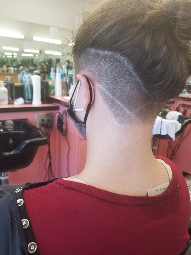 Barber Shop «Manchester Lake Barber Shop», reviews and photos, 7011 Manchester Blvd, Alexandria, VA 22310, USA