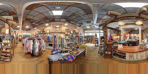 Boutique «Plush Boutique», reviews and photos, 513 7th St, Charleston, IL 61920, USA