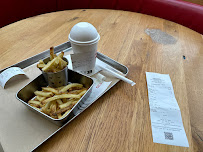 Frite du Restaurant de hamburgers Five Guys Opéra à Paris - n°4