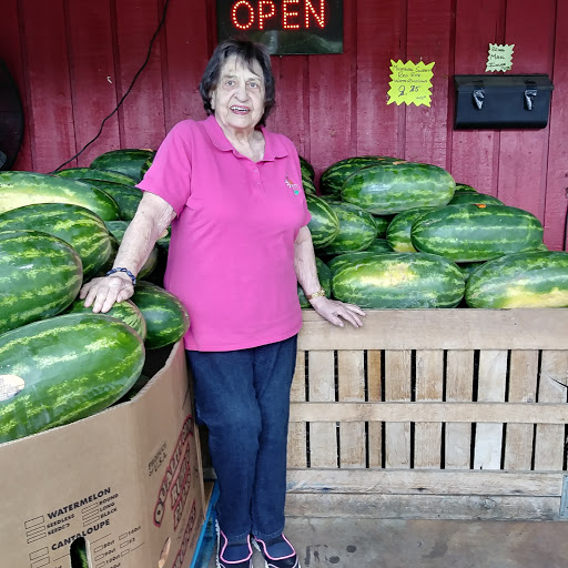 Produce Market «Farmer Jones Indoor Market», reviews and photos, 16701 Broadway Ave, Cleveland, OH 44137, USA