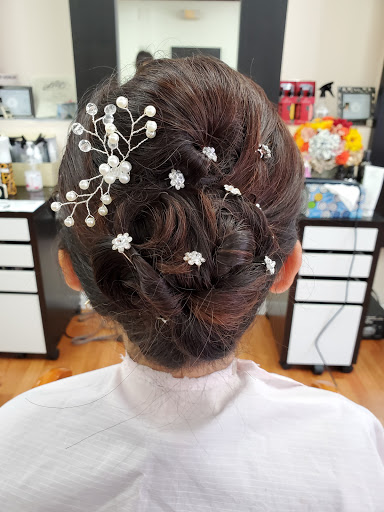 Beauty Salon «Central Hair Salon», reviews and photos, 747 Central Park Ave, Scarsdale, NY 10583, USA