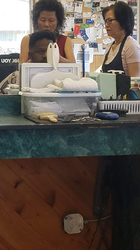 Barber Shop «Chong Barber», reviews and photos, 21221 Mountain Hwy E # A, Spanaway, WA 98387, USA