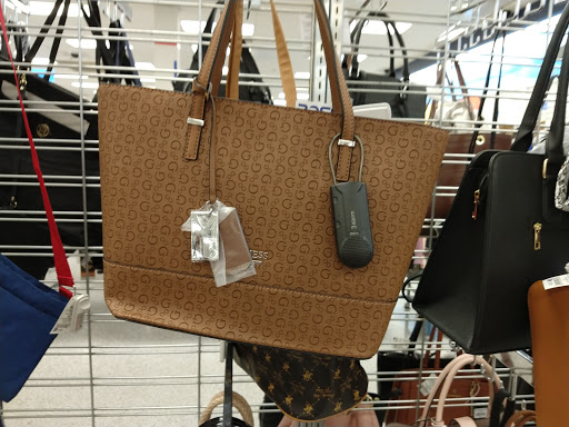 Clothing Store «Ross Dress for Less», reviews and photos, 5800 Baltimore National Pike, Catonsville, MD 21228, USA