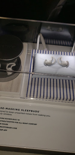 Appliance Store «P.C. Richard & Son», reviews and photos, 113-14 Queens Blvd, Forest Hills, NY 11375, USA