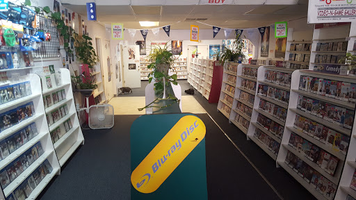 Video Game Rental Service «Video-N-Game Gallery», reviews and photos, 16 S Wisconsin St, Elkhorn, WI 53121, USA