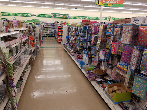 Dollar Store «Dollar Tree», reviews and photos, 1626 Fort Campbell Blvd, Clarksville, TN 37042, USA
