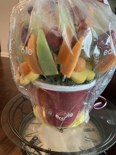 Gift Shop «Edible Arrangements», reviews and photos, 3130 Sugarloaf Pkwy, Lawrenceville, GA 30045, USA