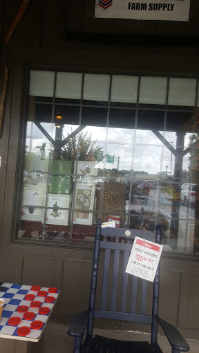 American Restaurant «Cracker Barrel Old Country Store», reviews and photos, 4680 Lenoir Ave, Jacksonville, FL 32216, USA