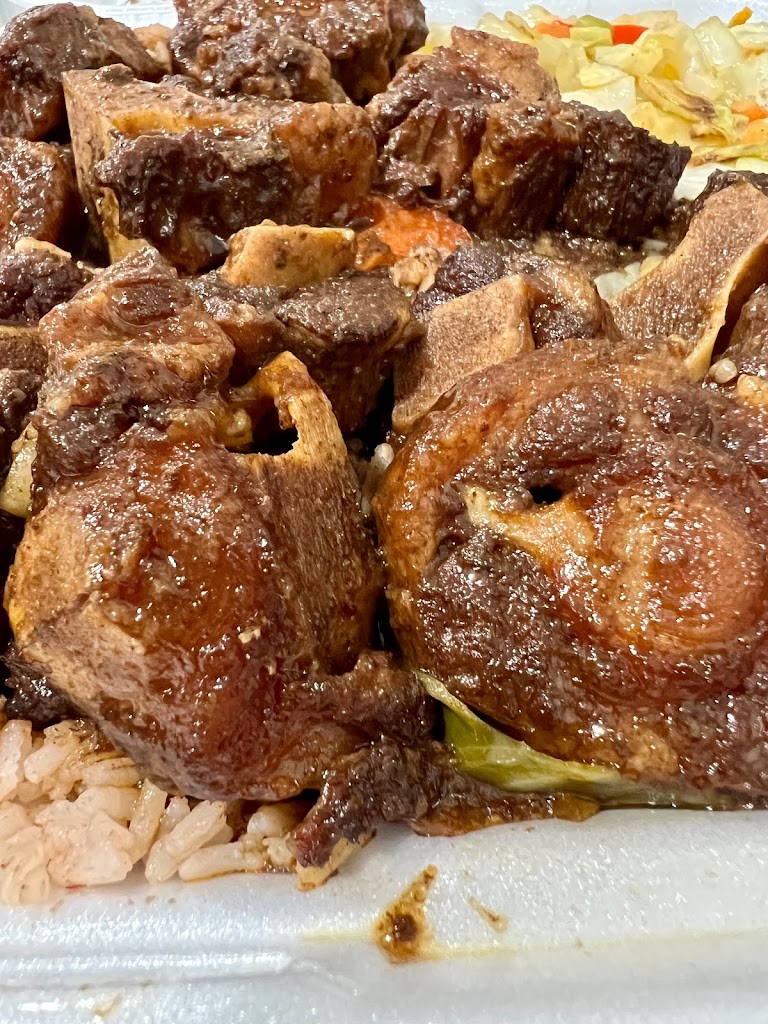 Jerk Island Restaurant 33407