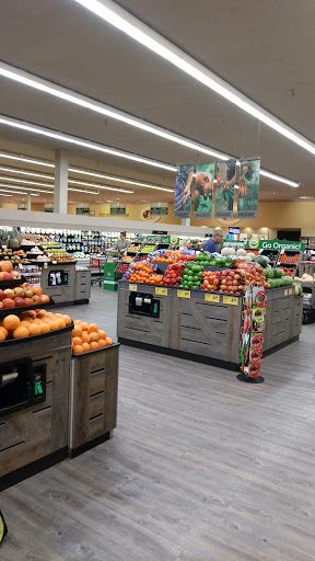 Grocery Store «Vons», reviews and photos, 7390 Cherry Ave, Fontana, CA 92336, USA