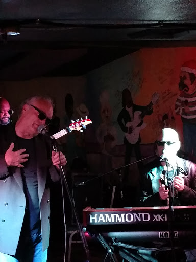 Bar «Moondogs Pub», reviews and photos, 378 Freeport Rd, Blawnox, PA 15238, USA