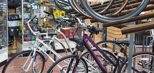 Bicycle Store «Tread Bike Shop», reviews and photos, 250 Dyckman St, New York, NY 10034, USA