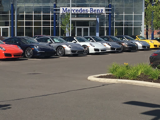 Mercedes Benz Dealer «Mercedes-Benz of Bellevue», reviews and photos, 11850 Bel-Red Rd, Bellevue, WA 98005, USA