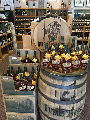 Wine Store «The Wine & Spirit Company of Greenville», reviews and photos, 4025 Kennett Pike, Greenville, DE 19807, USA