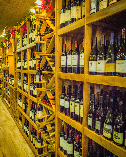 Wine Store «Gallery of Wines», reviews and photos, 21 N Washington St, North Attleborough, MA 02760, USA